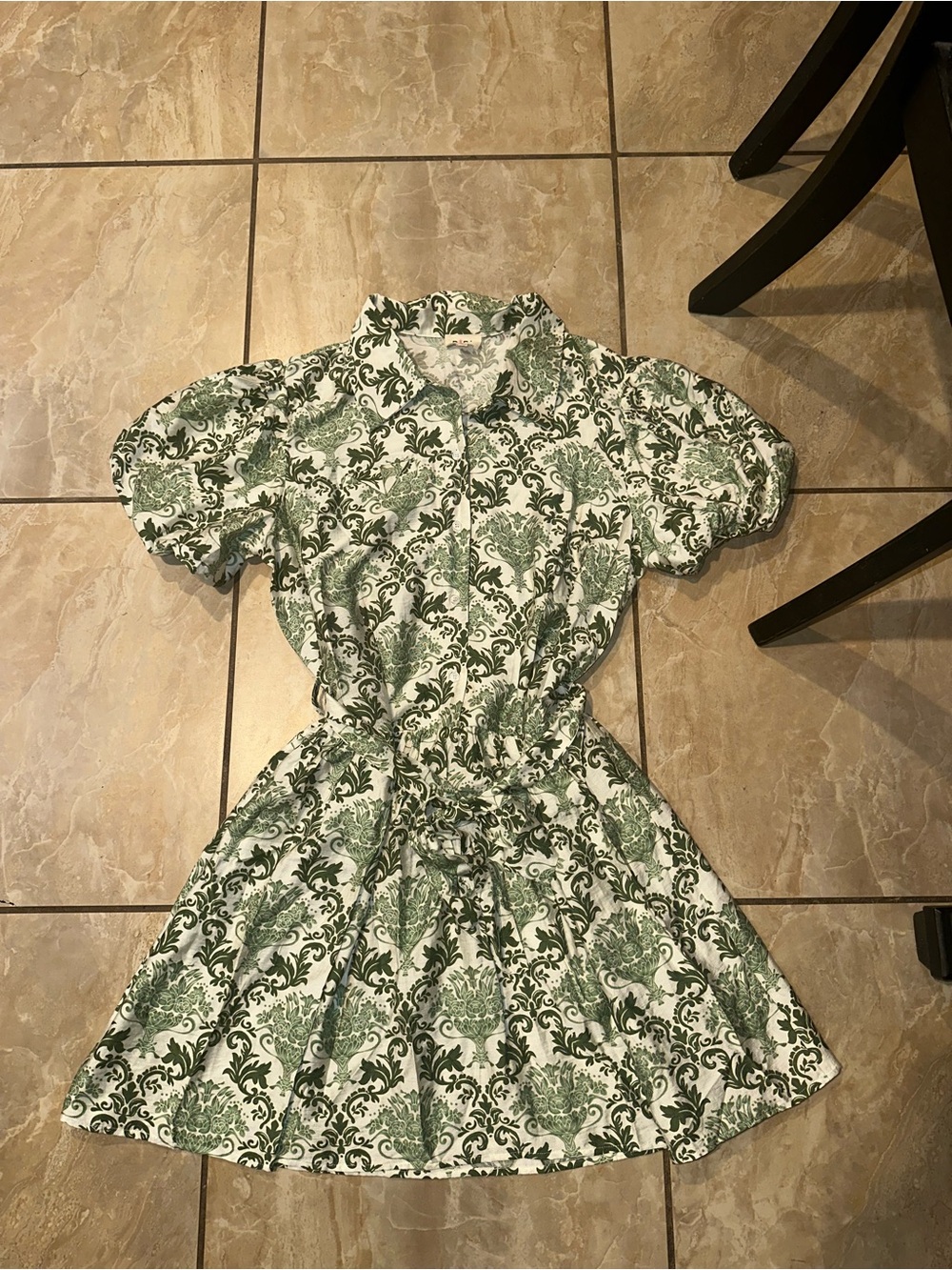 Green BiBi Tied Floral Short Sleeve
Mini Shirt Dress Size L